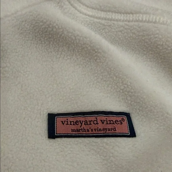 Vineyard Vines Small White Fleece Zip-Up Vest - Picture 3 of 7